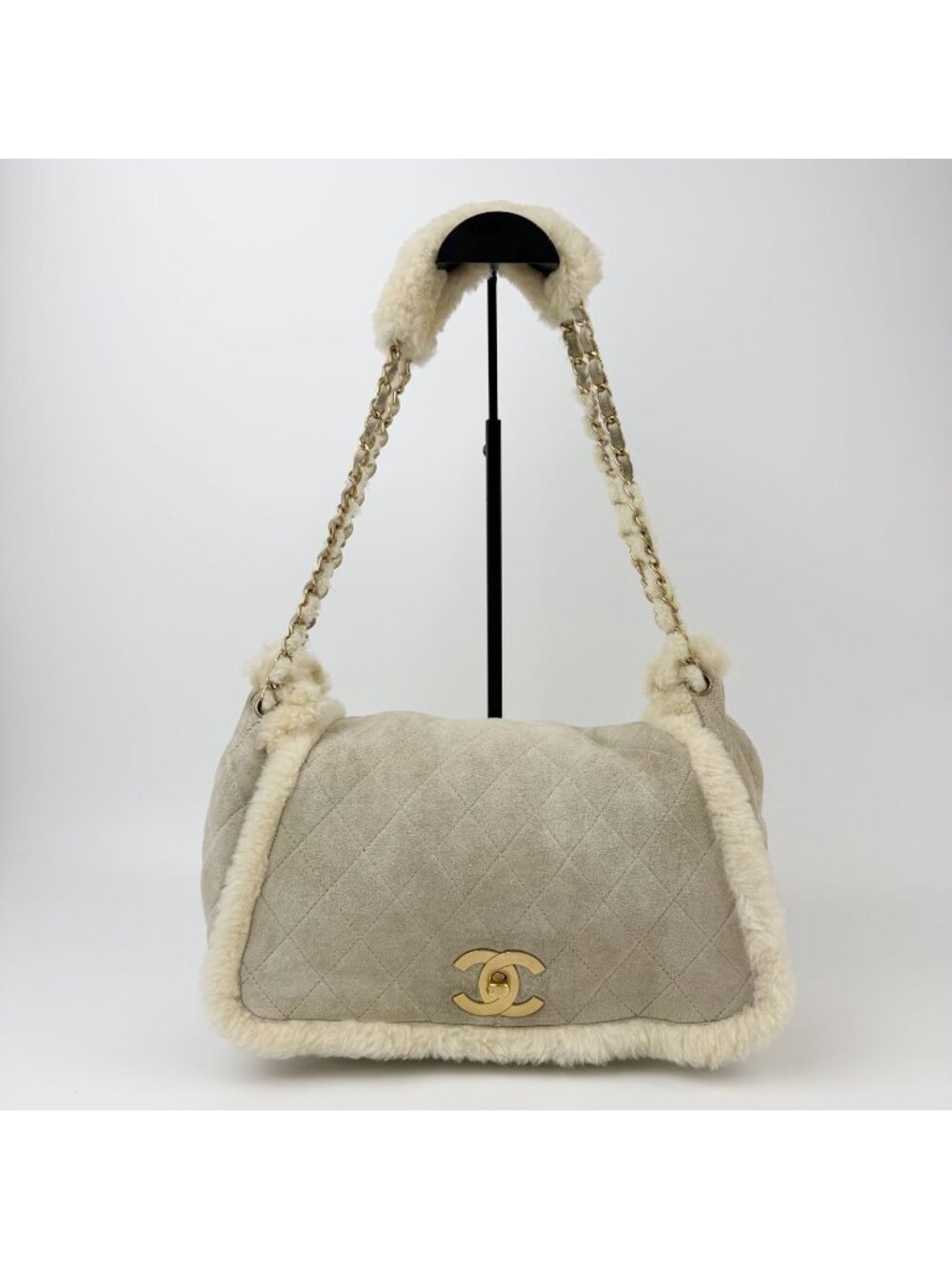 Chanel CC Logo Quilted Chain Shoulder Bag Shearling Suede Gray Ivory Gold Seal